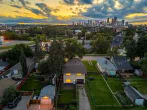 Detached Inglewood homes