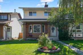 Semi Detached (Half Duplex) Pineridge homes