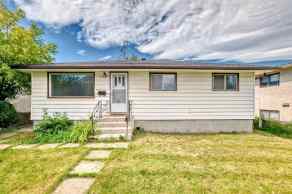Just listed Glenbrook homes for sale new 2809 38 Street SW in Glenbrook Calgary