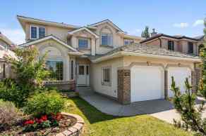 Detached Hamptons homes