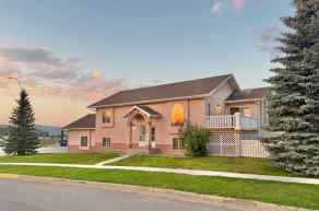 Just listed Thompson Lake homes for sale new 131 Tocher Avenue  in Thompson Lake Hinton