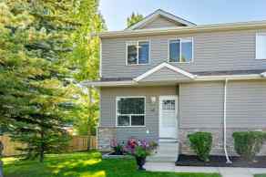 Row/Townhouse Airdrie Meadows homes