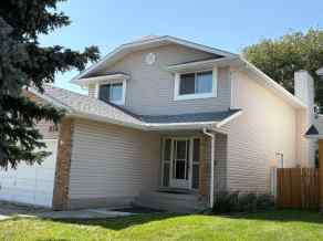 Detached Woodlands homes