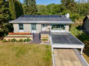Detached Peace River homes
