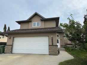 Just listed College Park homes for sale new 5104 21 Street Close  in College Park Lloydminster