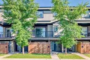 Row/Townhouse Montgomery homes