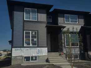 Just listed Lanark homes for sale new 83 Lambeau Lane SE in Lanark Airdrie