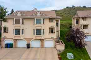 Row/Townhouse Paradise Canyon homes