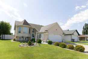 Just listed Lucas Heights homes for sale new 5905 61 Avenue  in Lucas Heights Ponoka