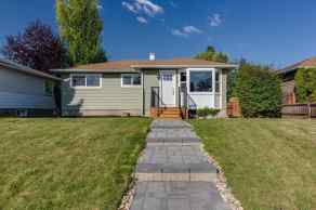 Detached Grandview homes