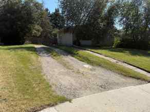 Detached Calgary homes