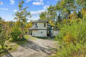 Detached Rural Foothills County homes