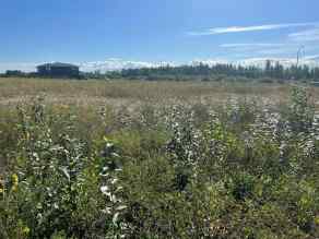 Just listed Henning Ridge homes for sale new 109 Dwyer Close  in Henning Ridge Fort McMurray