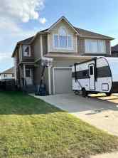 Semi Detached (Half Duplex) Wainwright homes