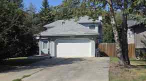 Detached Peace River homes