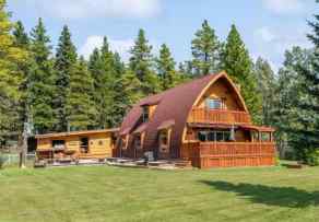 Detached Hawk Eye Estates homes