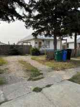 Detached Beaverlodge homes