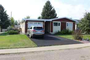 Detached Picture Butte homes