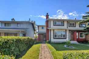 Semi Detached (Half Duplex) Pineridge homes