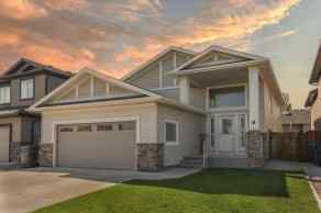 Just listed Fairmont homes for sale new 223 Gateway Manor S in Fairmont Lethbridge