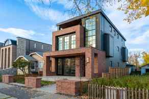 Detached Inglewood homes