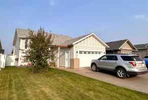Detached Brooks homes
