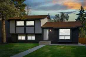 Detached Deer Ridge homes