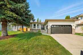 Detached Deer Park Estates homes