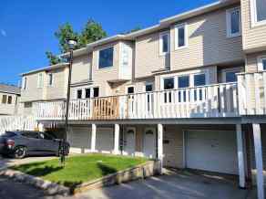 Just listed Killarney/Glengarry homes for sale new 215 Killarney Glen Court SW in Killarney/Glengarry Calgary
