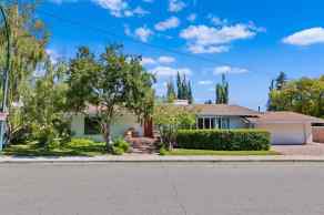 Just listed Windsor Park homes for sale new 20 Windsor Crescent SW in Windsor Park Calgary