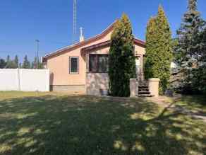 Just listed NONE homes for sale new 420 Main Street NW in NONE Trochu