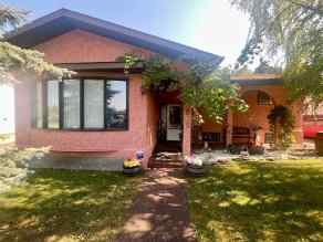 Just listed Mountain View homes for sale new 565 Mountain Street  in Mountain View Hinton