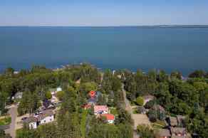 Detached Norris Beach homes