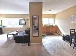 Apartment Chinook Park homes