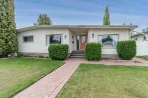 Detached Eastview homes