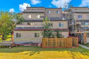 Row/Townhouse St Andrews Heights homes