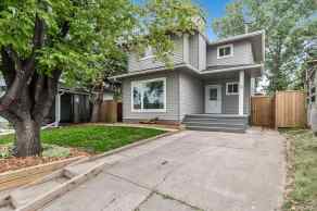 Detached Castleridge Estates homes