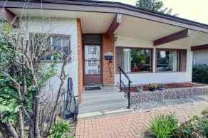 Detached Southland homes