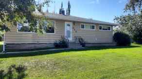 Detached Drumheller homes