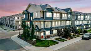 Row/Townhouse Legacy Woods homes
