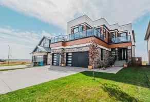 Detached Chestermere homes