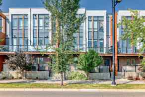 Row/Townhouse University District homes