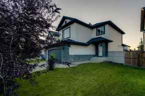 Detached Kincora homes