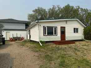 Detached Peace River homes