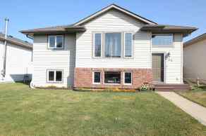 Detached Kentwood West homes