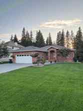 Detached Wedgewood homes