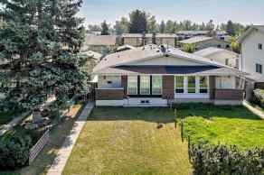 Semi Detached (Half Duplex) Pineridge homes