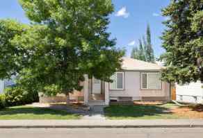 Detached South Hill homes