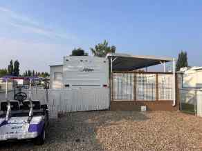 Recreational Rural Red Deer County homes