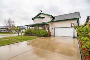 Detached Eckville homes